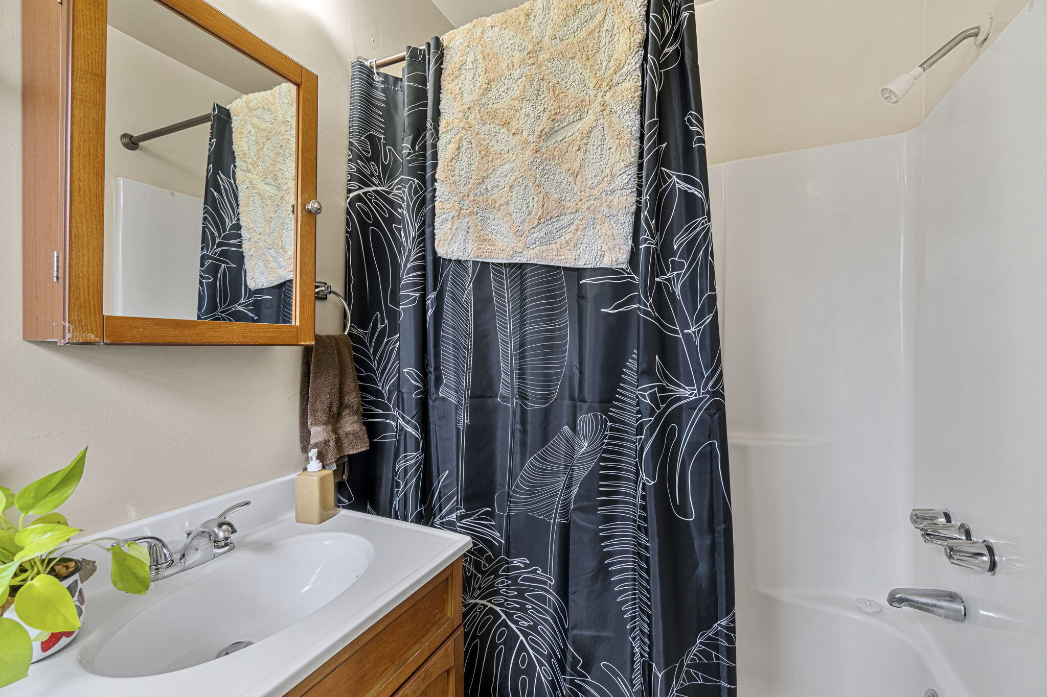 2470 Eye Street Arcata, CA 95521 - Photo 11 of 43 12-web-or-mls-DSC09565-HDR