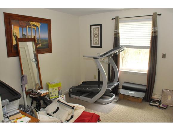 134 Canterbury Road Chichester, NH 03258 - Photo 9 of 10 Gallery Image 9