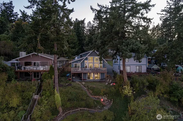 $1,490,000 | 159 South Harrington Lagoon Road, Coupeville, WA 98239
