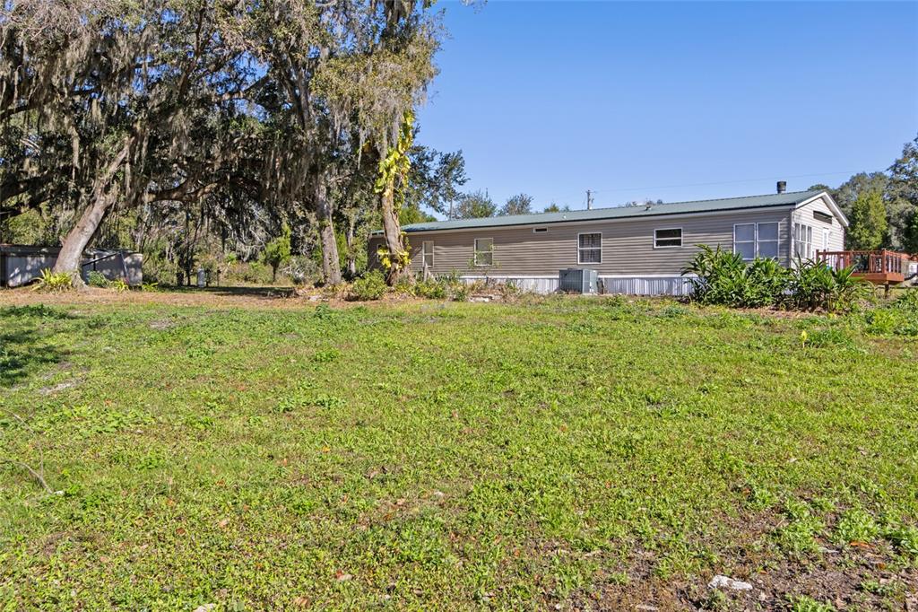 4912 Miley Road Plant City, FL 33565 - Photo 39 of 48 a house view with a garden space