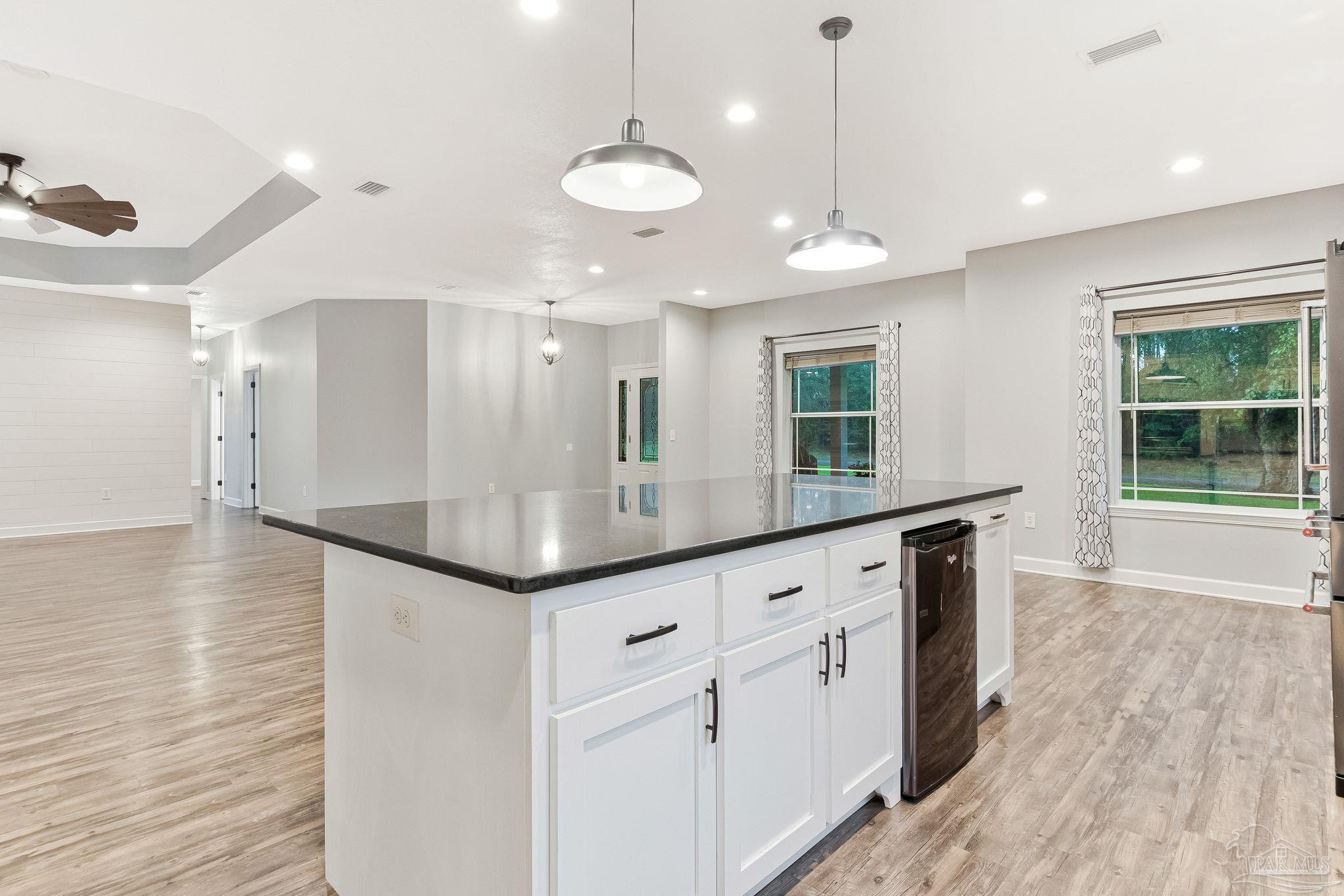 2685 Segrest Road Pace, FL 32571 - Photo 6 of 72