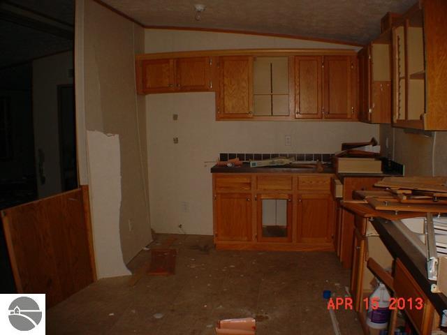 965 Mackinaw Road Turner, MI 48765 - Photo 5 of 6 1744793-4.JPG