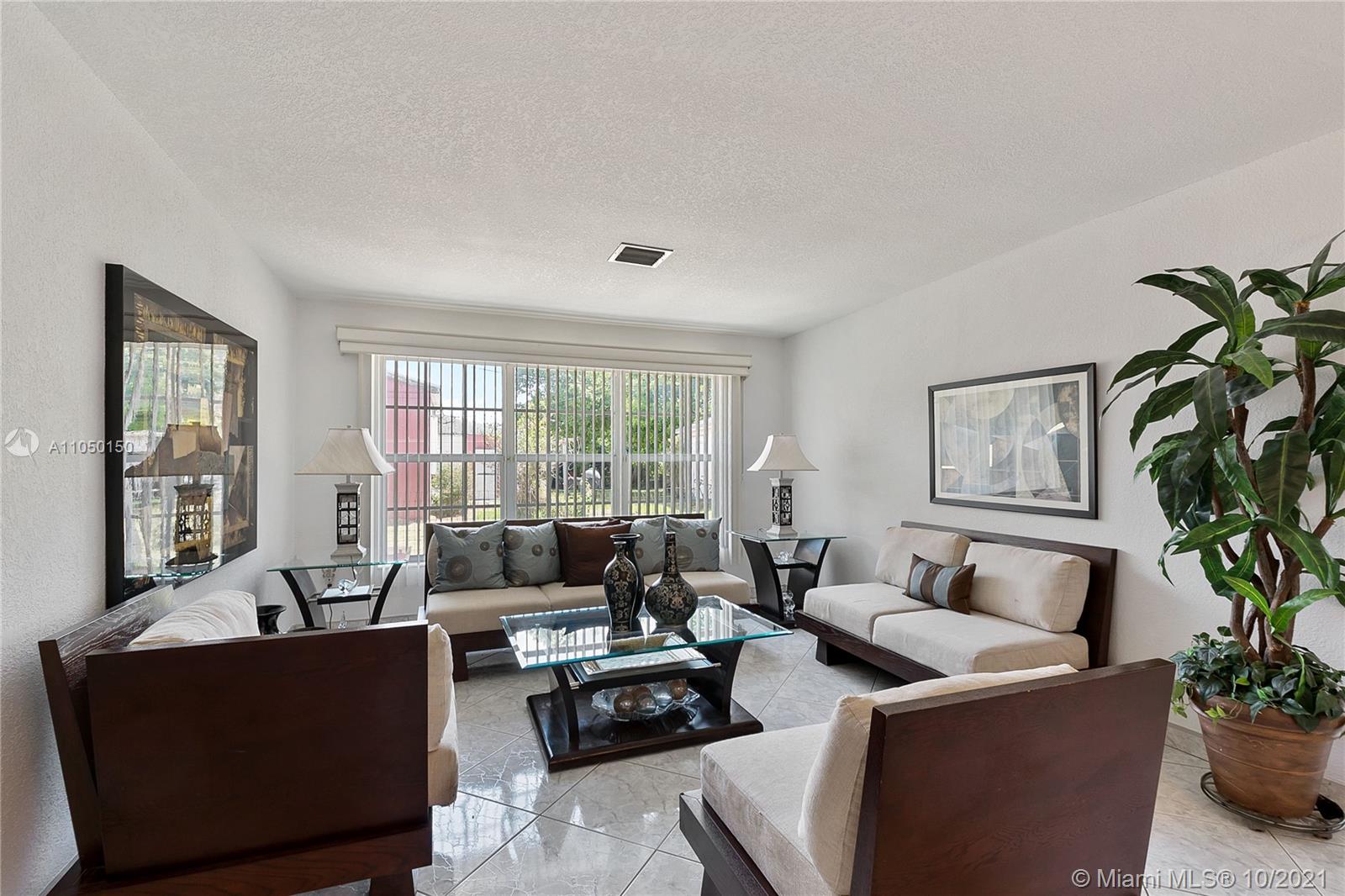 3411 Southwest 73rd Avenue Road Miami, FL 33155 - Photo 5 of 16 Gallery Image 5