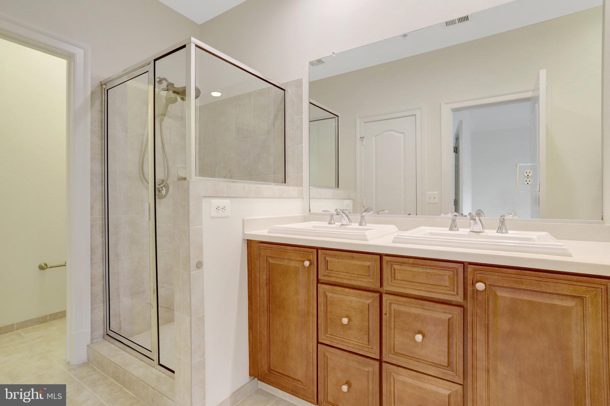 1852 Carpenter Road Alexandria, VA 22314 - Photo 37 of 63