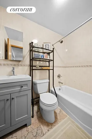 $6,950,000 | 183 Duane Street | TriBeCa