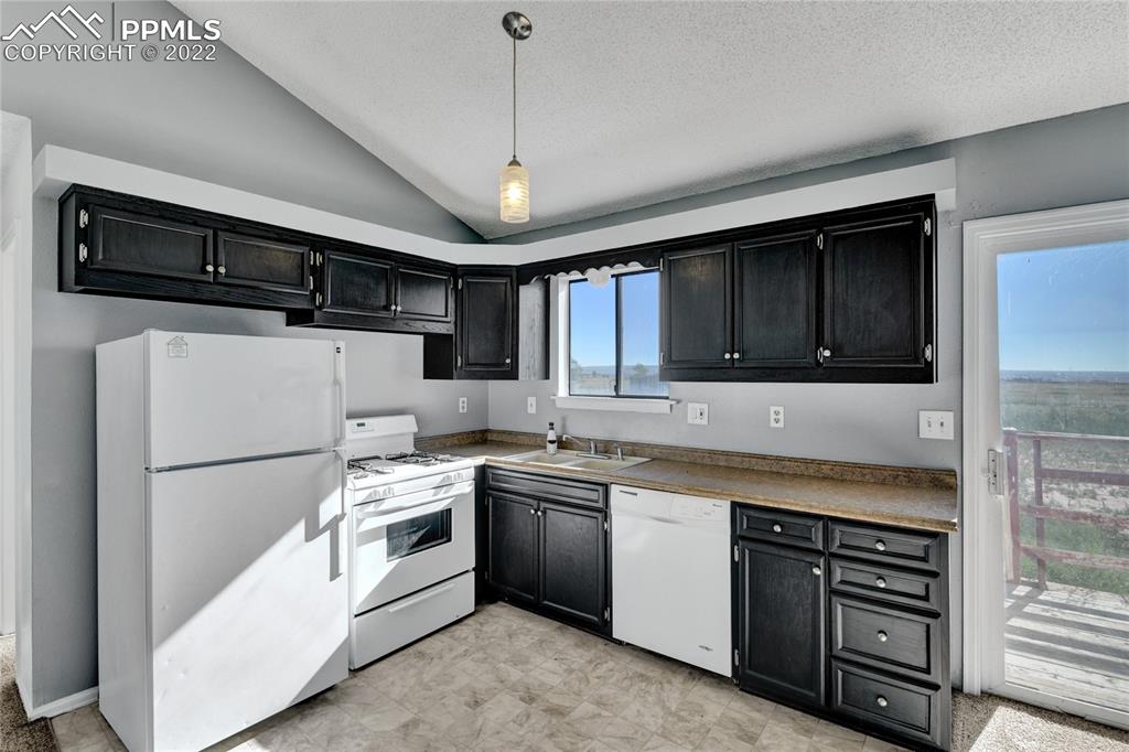 7775 North Log Road Peyton, CO 80831 - Photo 14 of 37 Gallery Image 14