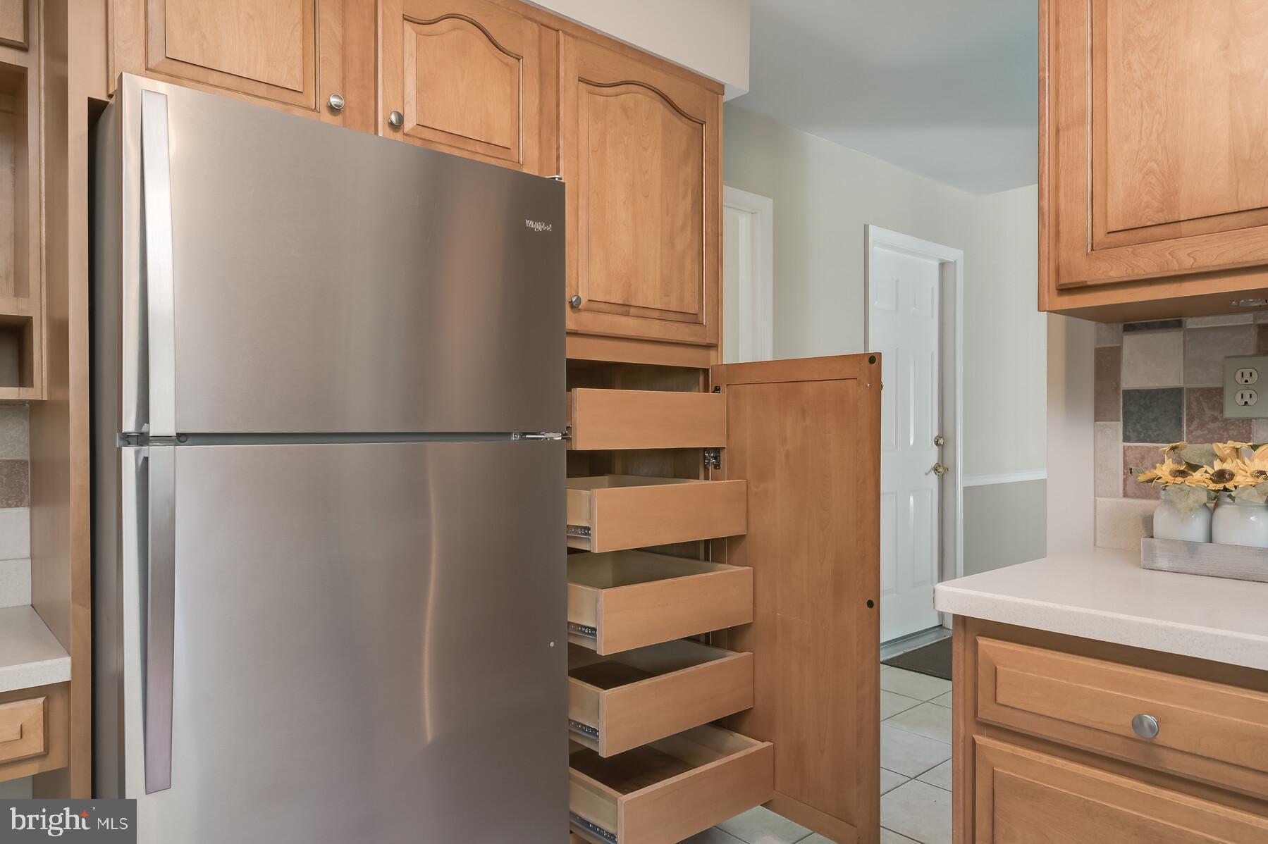 4144 Sharp Road Glenelg, MD 21737 - Photo 24 of 54 Pull out pantry