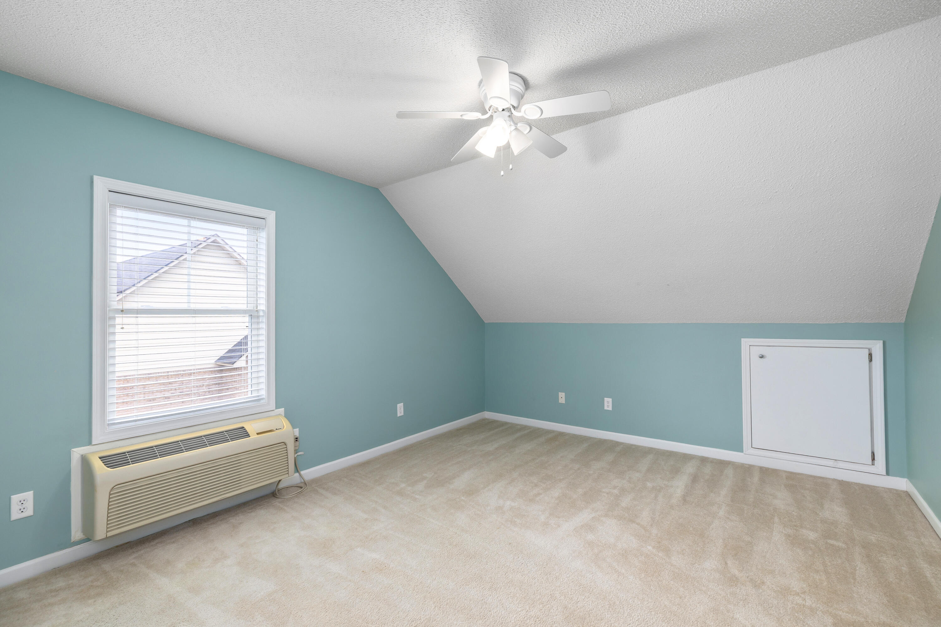3225 Mayflower Lane Sumter, SC 29150 - Photo 38 of 42 BONUS ROOM COULD BE 4TH BEDROOM