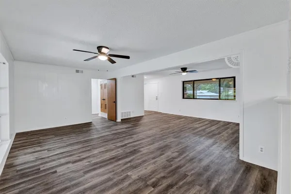 $2,600 | 1024 Eunice Street, Hurst, TX 76053