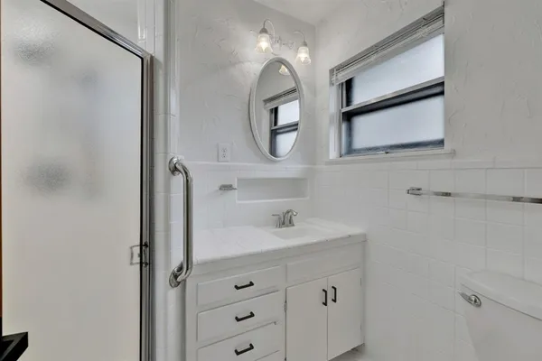 $2,600 | 1024 Eunice Street, Hurst, TX 76053