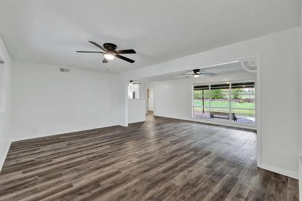 $2,600 | 1024 Eunice Street, Hurst, TX 76053