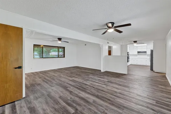 $2,600 | 1024 Eunice Street, Hurst, TX 76053