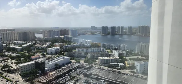 $7,900 | 18201 Collins Avenue, Unit 4305, Sunny Isles Beach, FL 33160