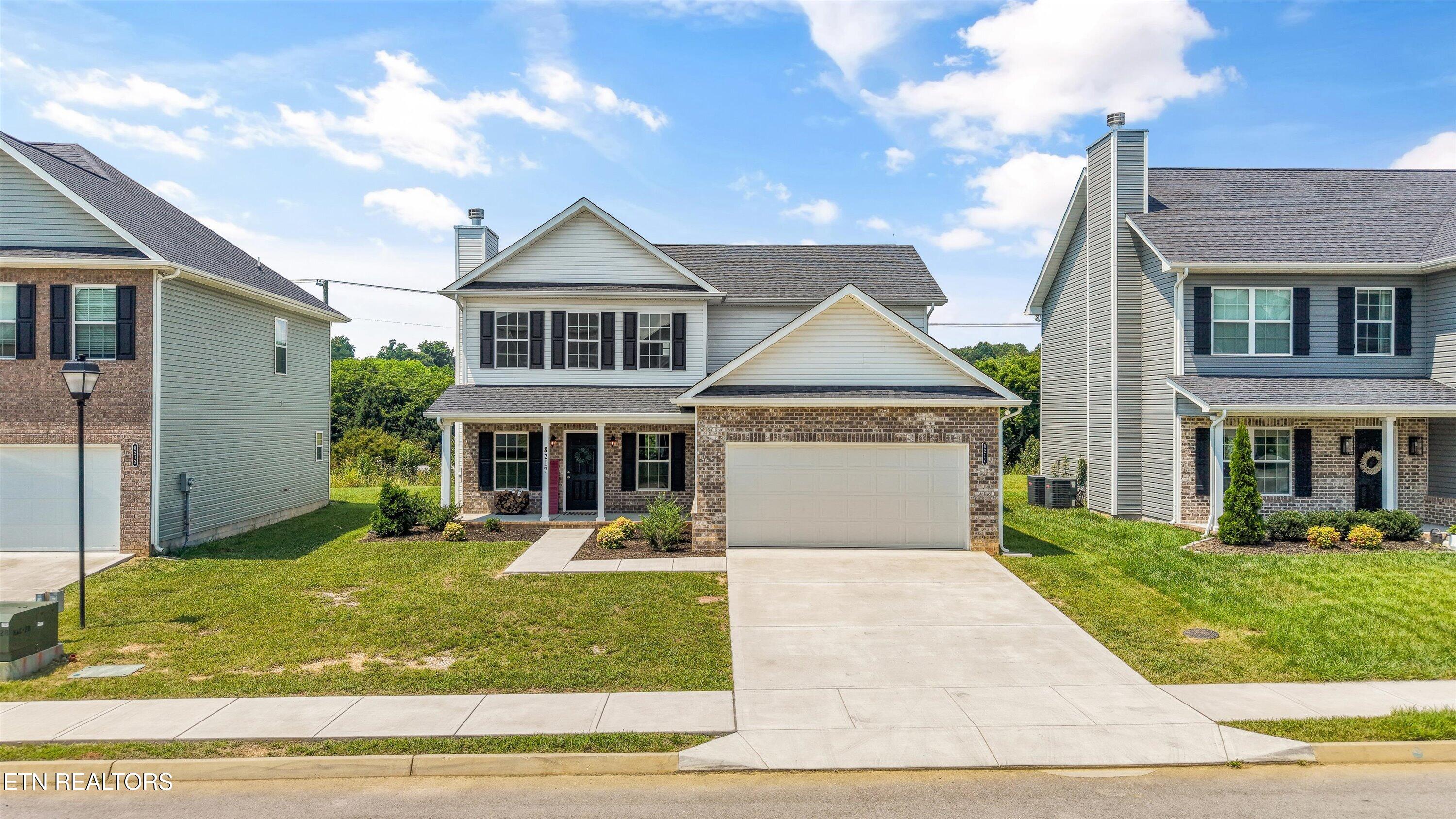 8217 Zenith Lane Powell, TN 37849 - Photo 3 of 44 03-8217 Zenith Ln 33