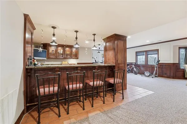 $1,599,900 | 7060 North National Drive, Parkville, MO 64152