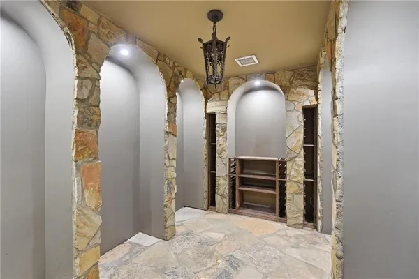 $1,599,900 | 7060 North National Drive, Parkville, MO 64152
