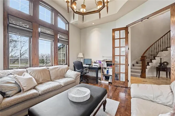 $1,599,900 | 7060 North National Drive, Parkville, MO 64152