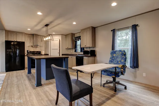 $355,000 | 246 Nydeck Road, Robbins, TN 37852