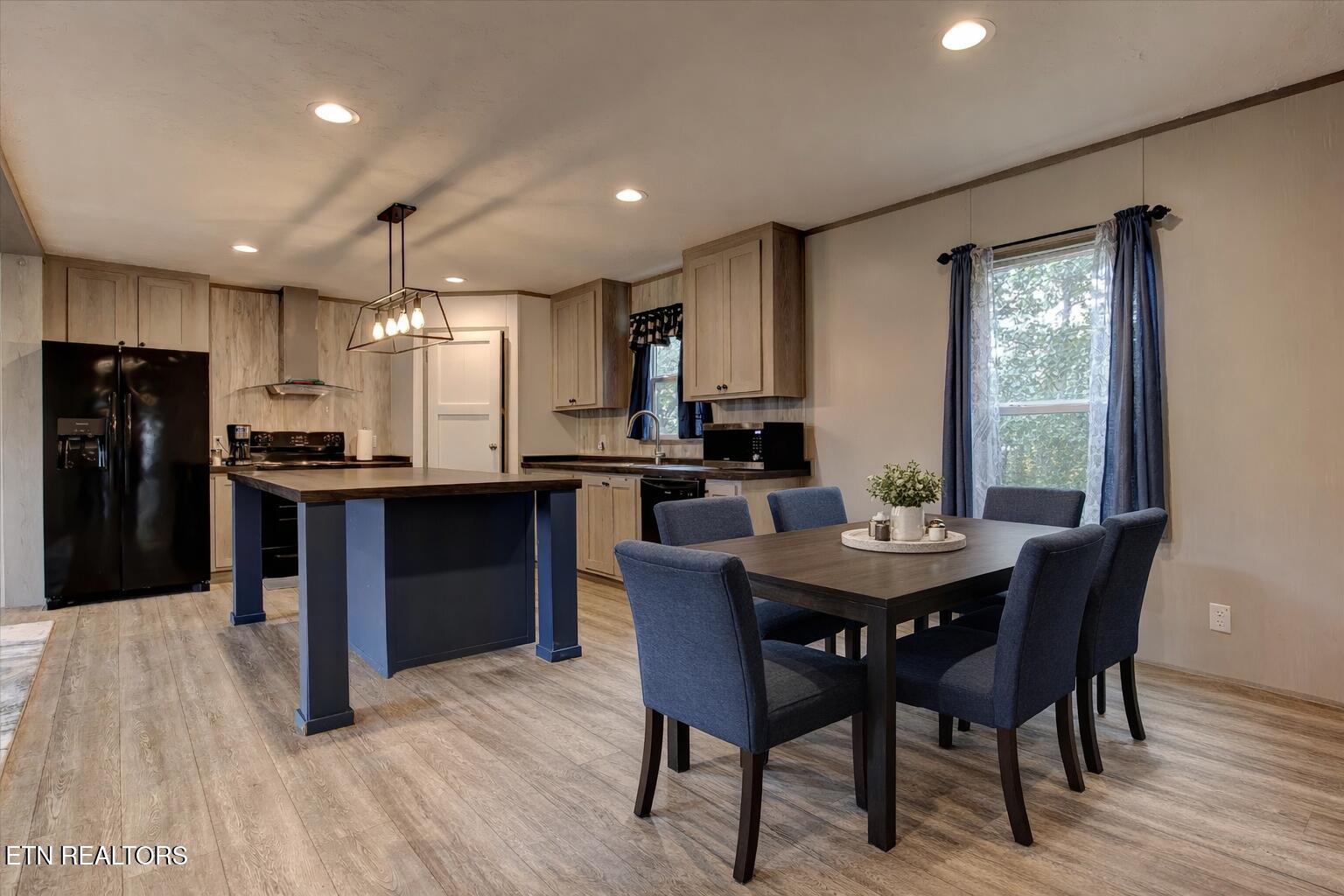 246 Nydeck Road Robbins, TN 37852 - Photo 13 of 36 virtually staged Nydek-2