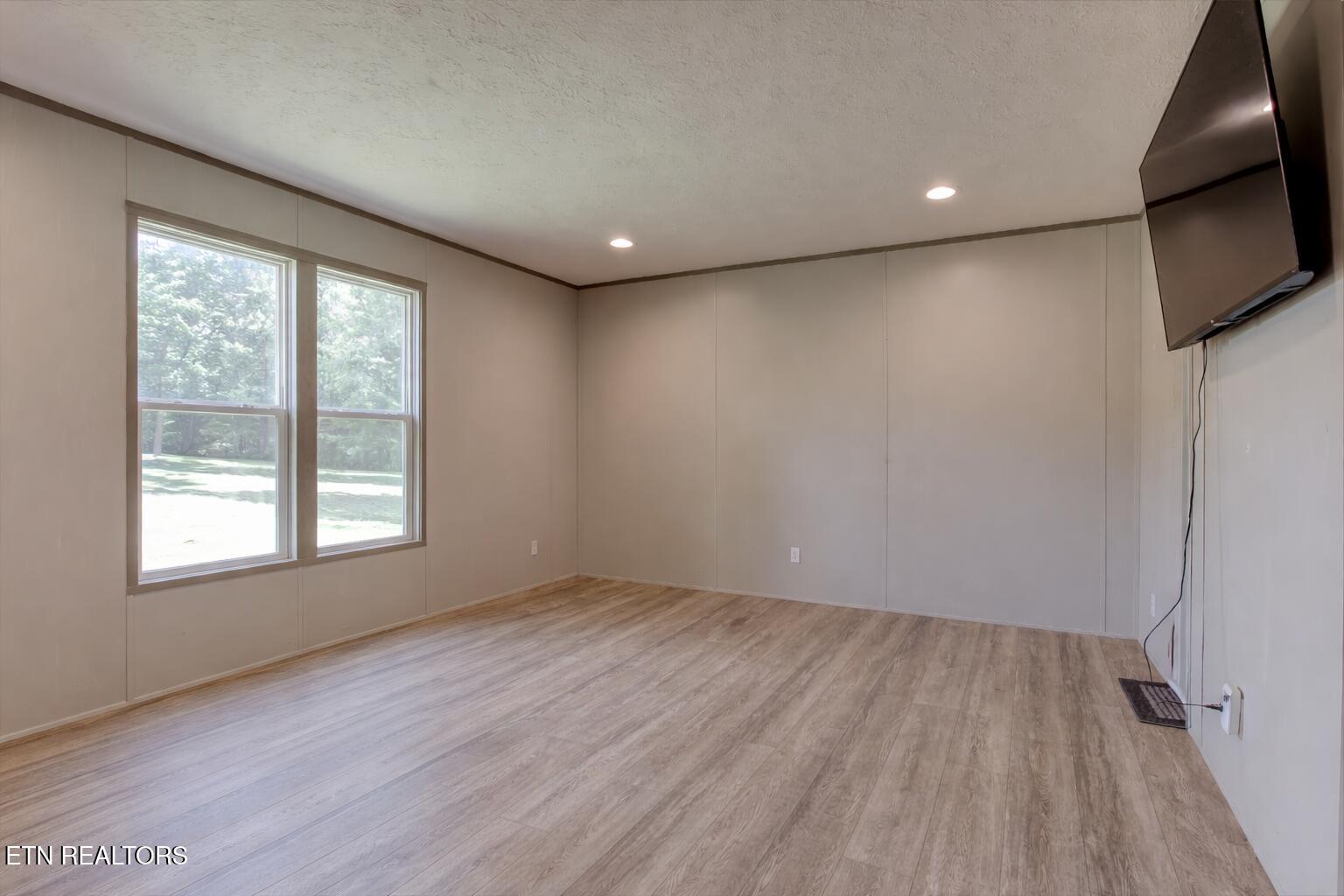 246 Nydeck Road Robbins, TN 37852 - Photo 16 of 36 Furniture Virtually Removed