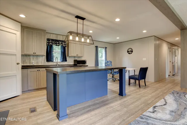 $355,000 | 246 Nydeck Road, Robbins, TN 37852