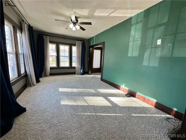 $167,900 | 802 South Oak Street, California, MO 65018