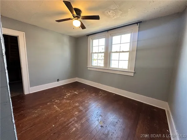 $162,900 | 802 South Oak Street, California, MO 65018