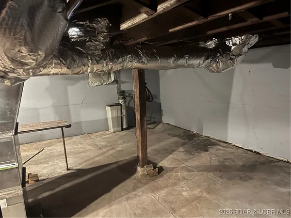 $162,900 | 802 South Oak Street, California, MO 65018