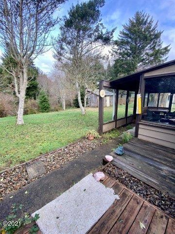 2719-2721 Northeast Holmes Road Lincoln City, OR 97367 - Photo 29 of 33 2721