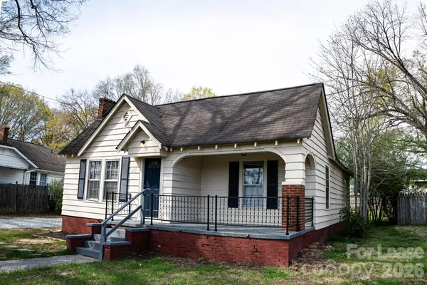 $1,350 | 908 South Juniper Street, Kannapolis, NC 28081