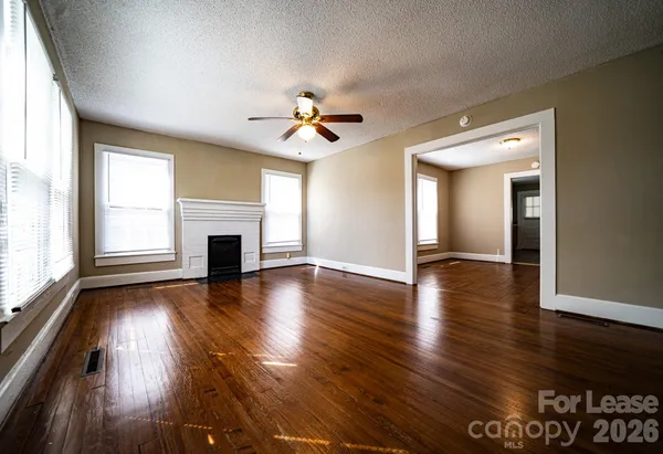 $1,350 | 908 South Juniper Street, Kannapolis, NC 28081