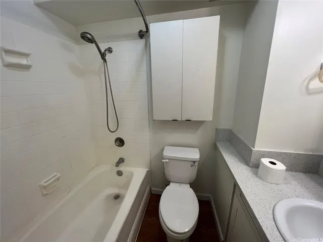 $1,925 | 2345 Ala Wai Boulevard, Unit 809, Honolulu, HI 96815