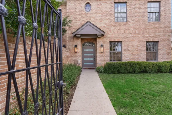 $18,000 | 3705 Gilbert Street, Unit B, Austin, TX 78703