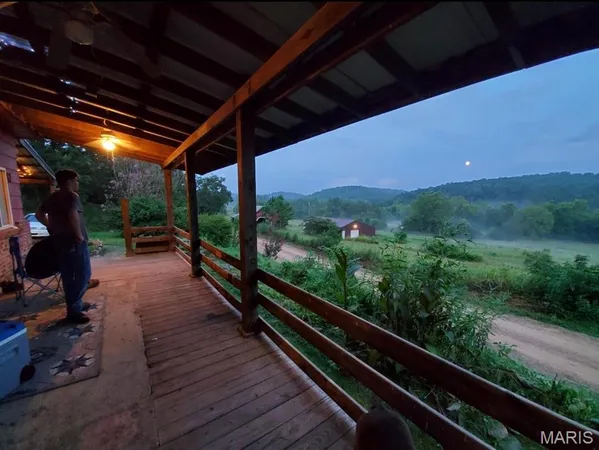 $218,000 | 2164 Wayne 220 B Road, Silva, MO 63964