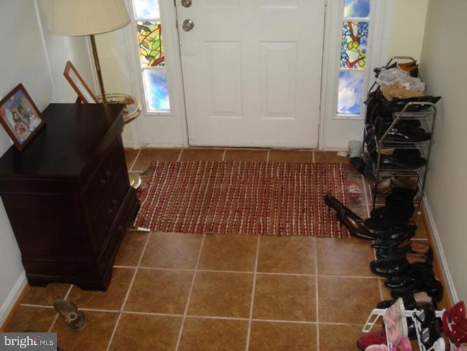 4909 Webbed Foot Way, Unit 5 Ellicott City, MD 21043 - Photo 21 of 25 Entrance / Foyer