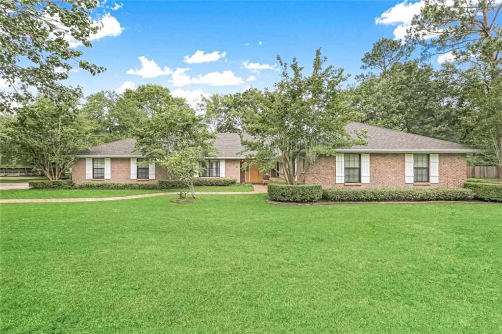 404 Rue Brenda Slidell, LA 70461 - Photo 3 of 31