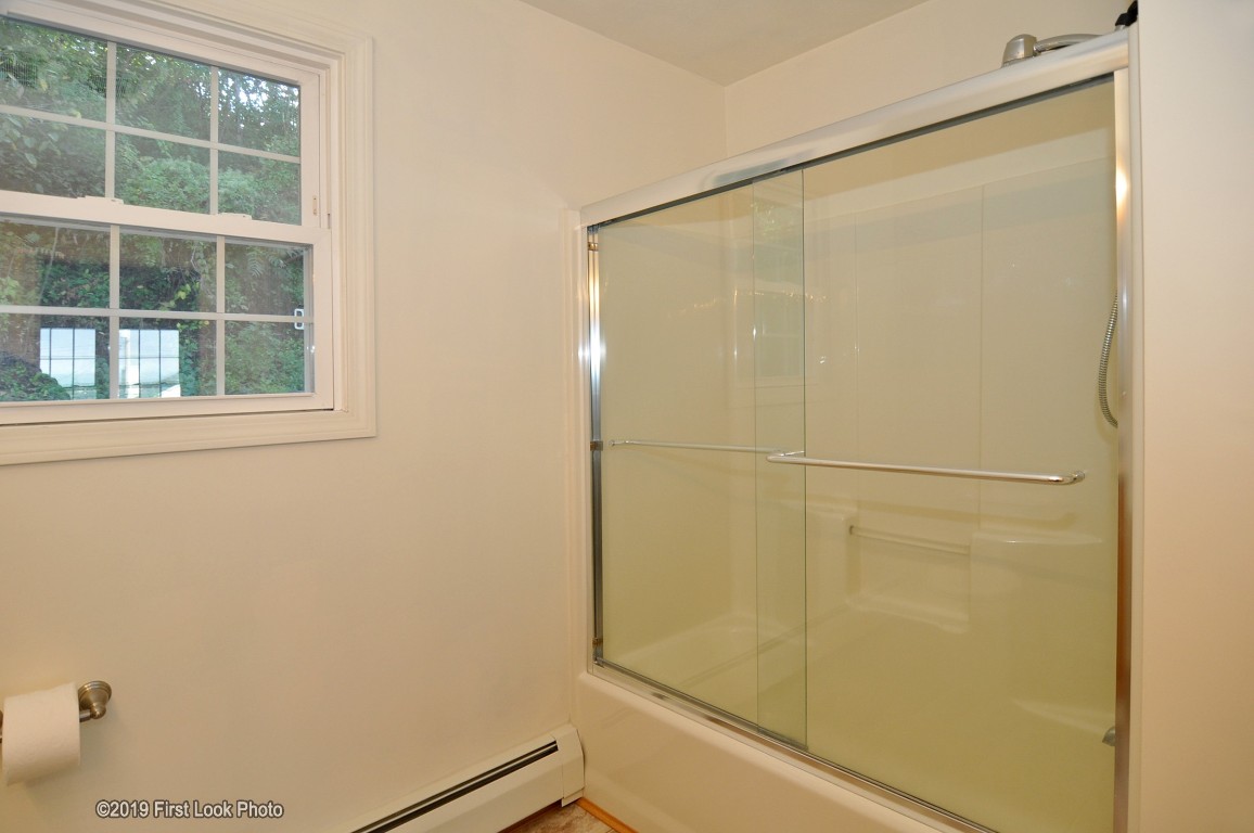 53 Island Road Portsmouth, RI 02871 - Photo 23 of 40