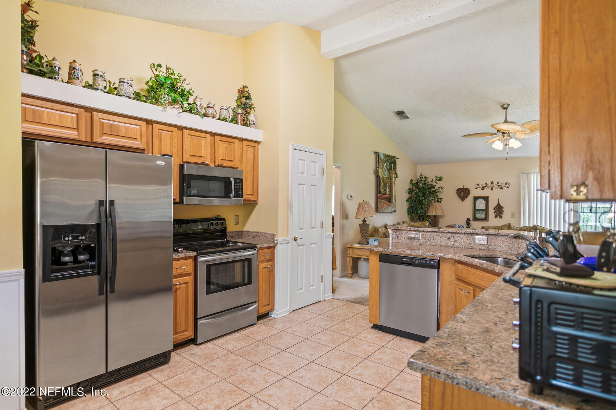 12755 Copper Springs Road Jacksonville, FL 32246 - Photo 8 of 22 Kitchen