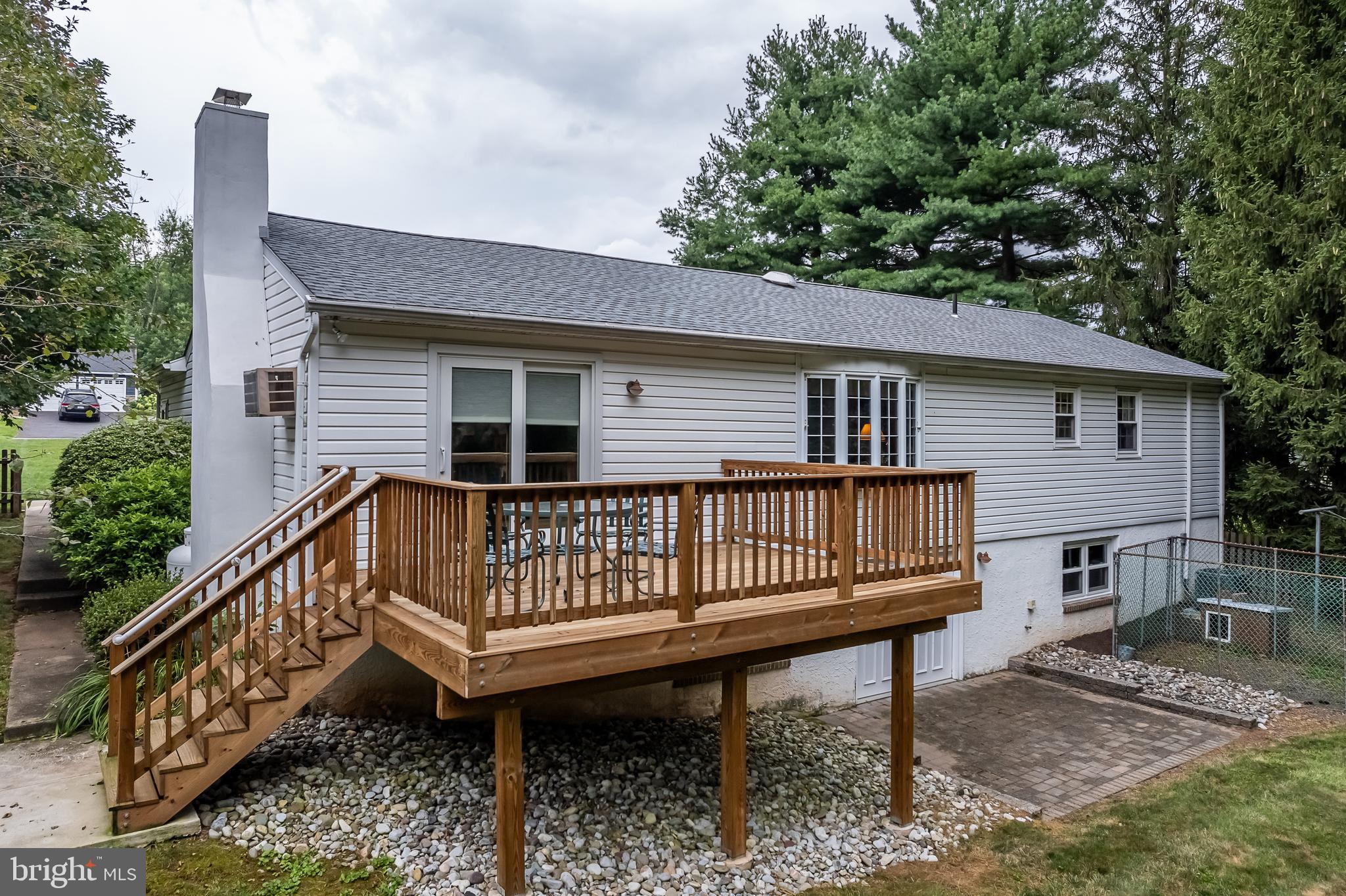 945 Crest Road Lansdale, PA 19446 - Photo 17 of 19