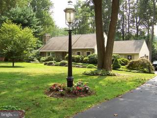 482 Glenwyth Road Wayne, PA 19087 - Photo 1 of 4