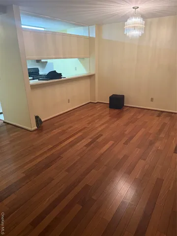 $489,900 | 230 Fleet Court, Unit 16230 | Harding Park