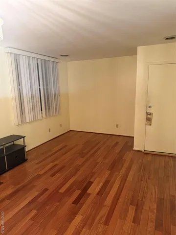 $489,900 | 230 Fleet Court, Unit 16230 | Harding Park