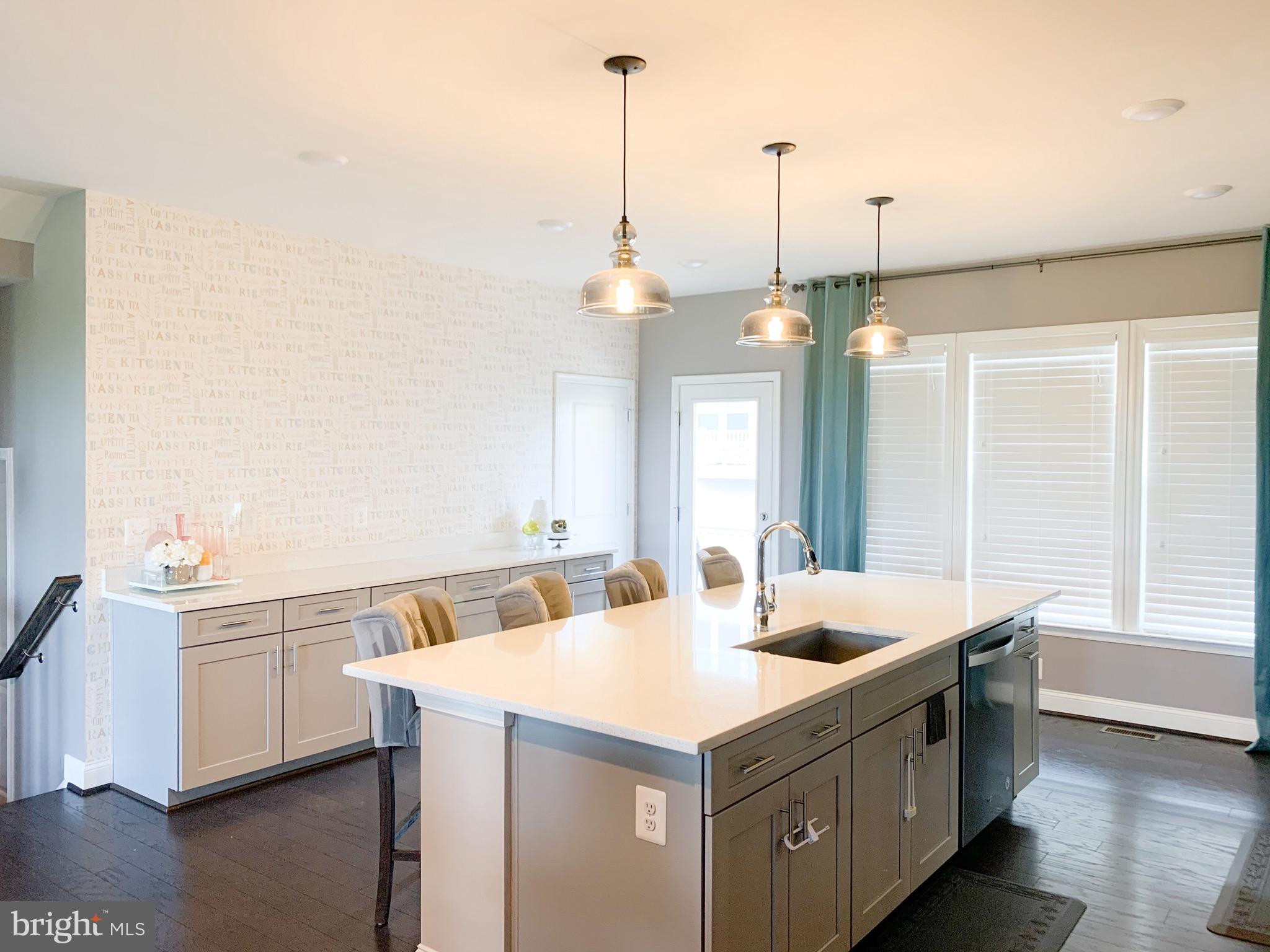 1853 Shadding Bay Lane Dumfries, VA 22026 - Photo 5 of 30