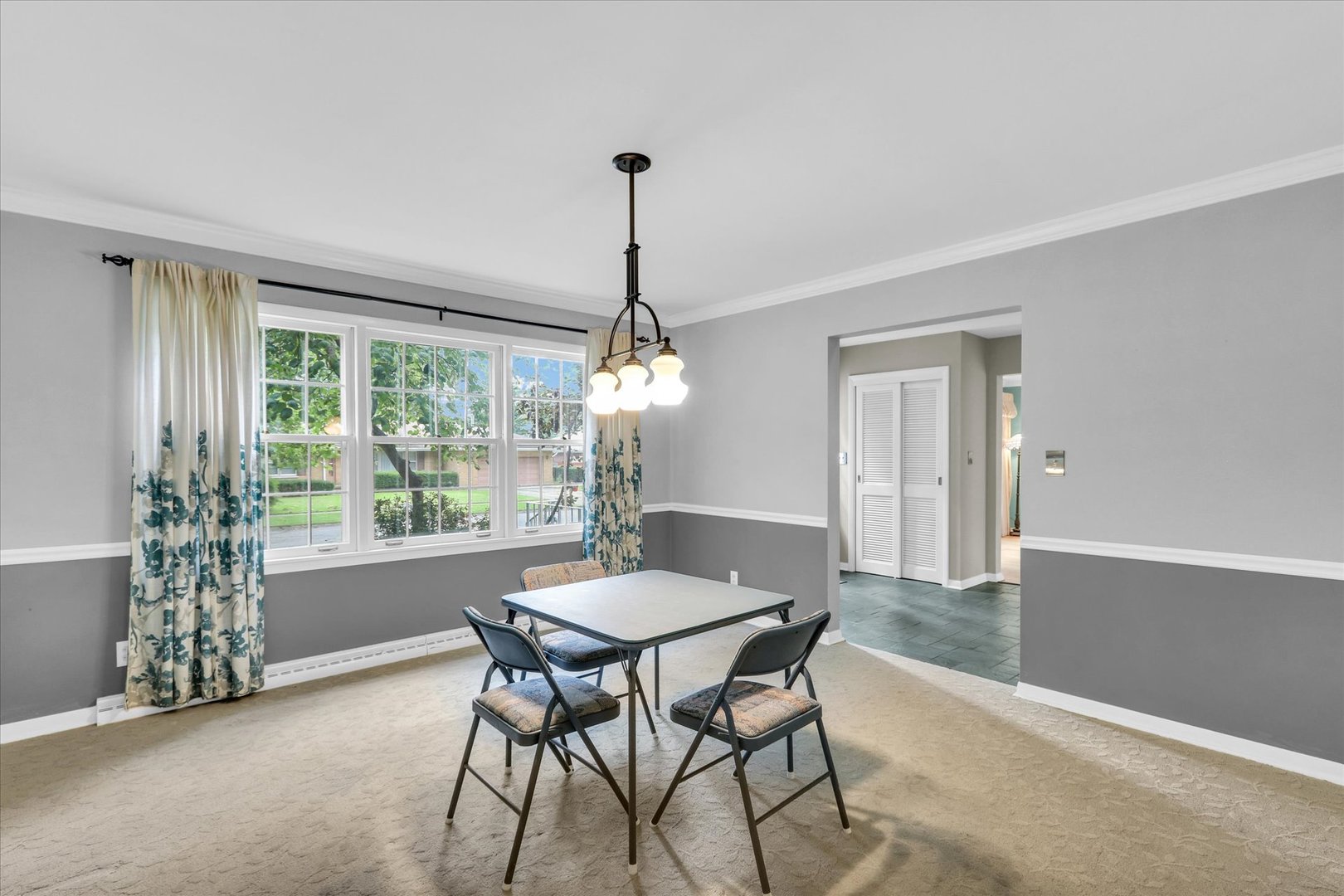 1202 Foothill Drive Champaign, IL 61821 - Photo 20 of 53 a dining room with furniture and window