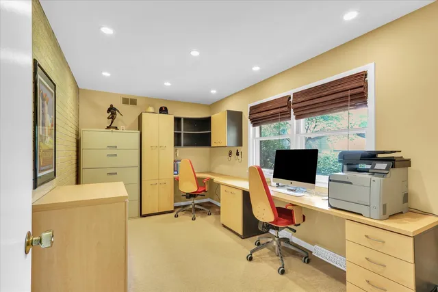 $375,000 | 1202 Foothill Drive, Champaign, IL 61821