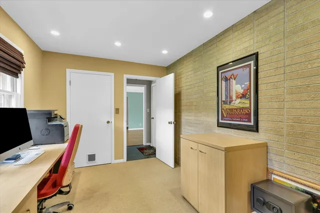 $375,000 | 1202 Foothill Drive, Champaign, IL 61821