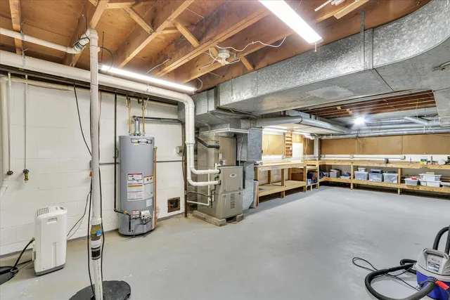 $375,000 | 1202 Foothill Drive, Champaign, IL 61821