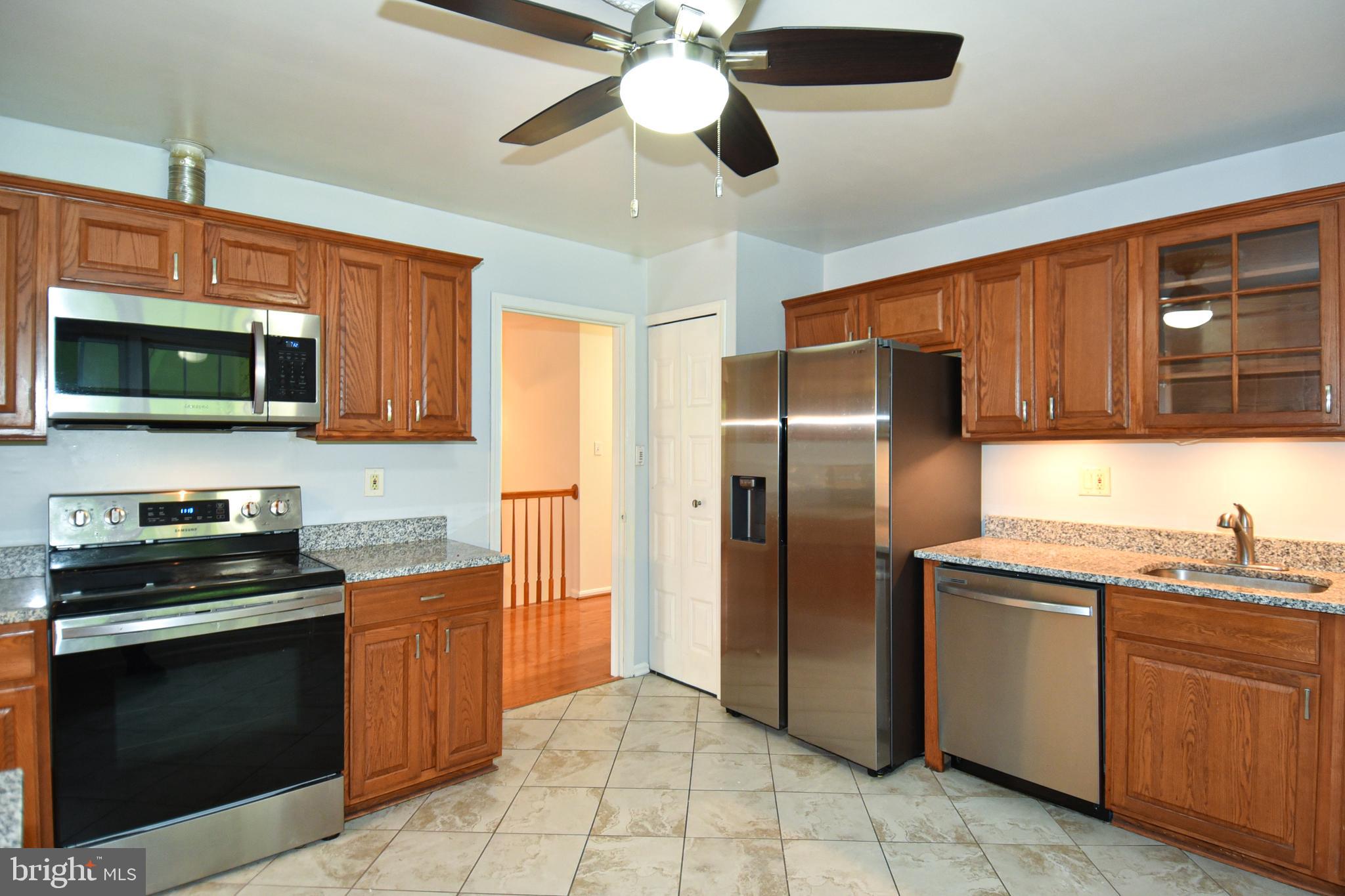 9033 Loughran Road Fort Washington, MD 20744 - Photo 11 of 40