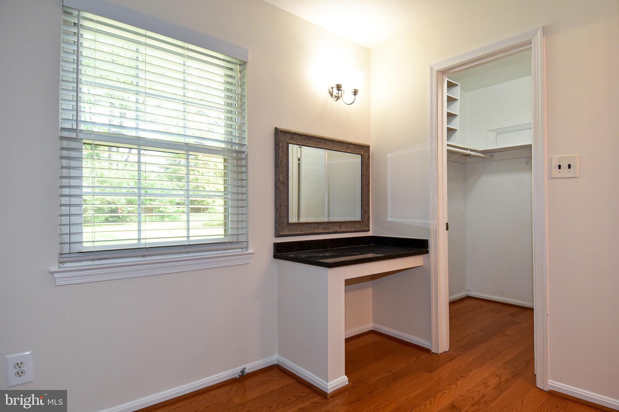 9033 Loughran Road Fort Washington, MD 20744 - Photo 15 of 40