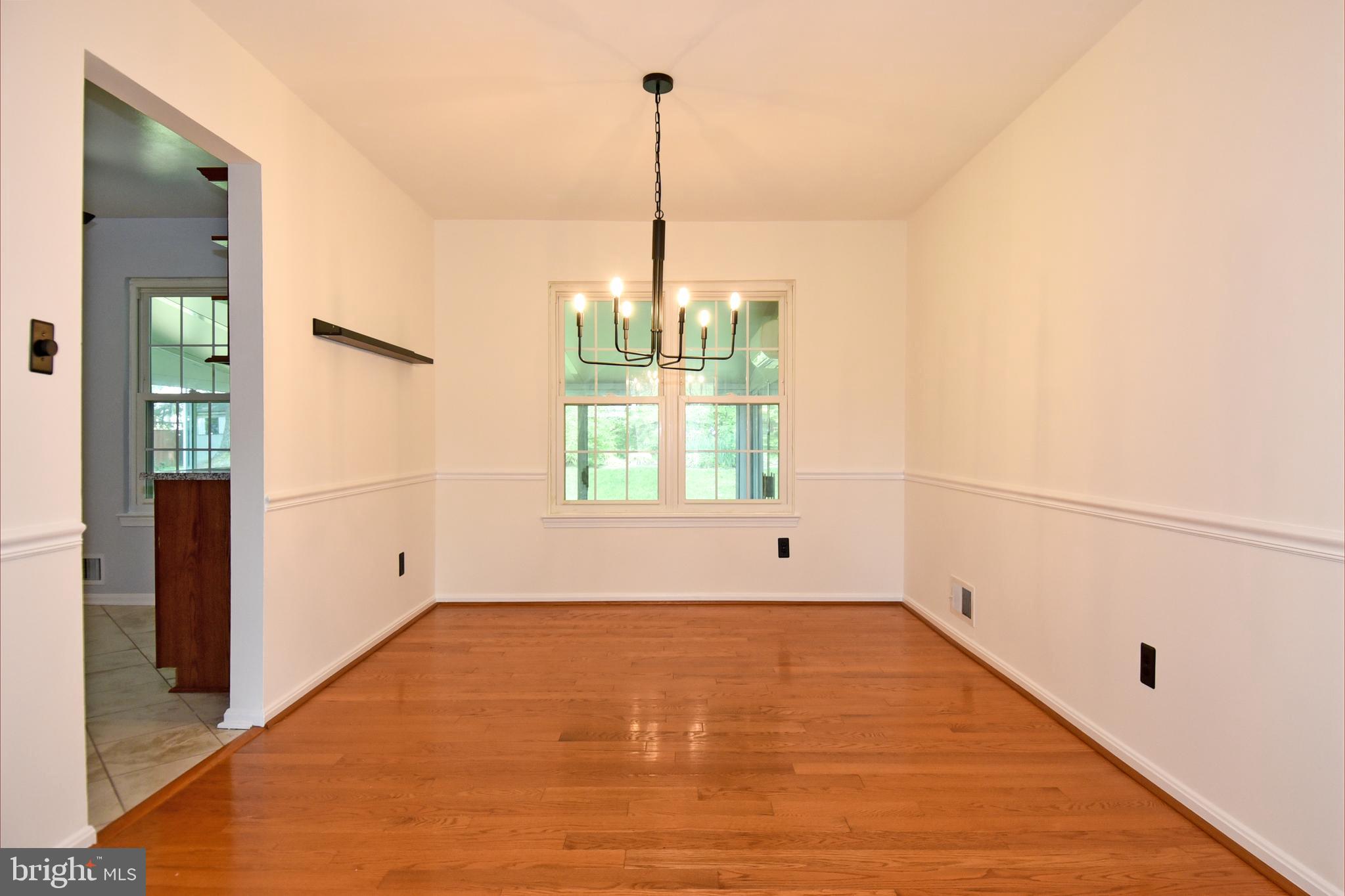 9033 Loughran Road Fort Washington, MD 20744 - Photo 7 of 40